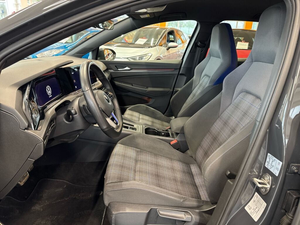 Volkswagen Golf 2021 Harmaa