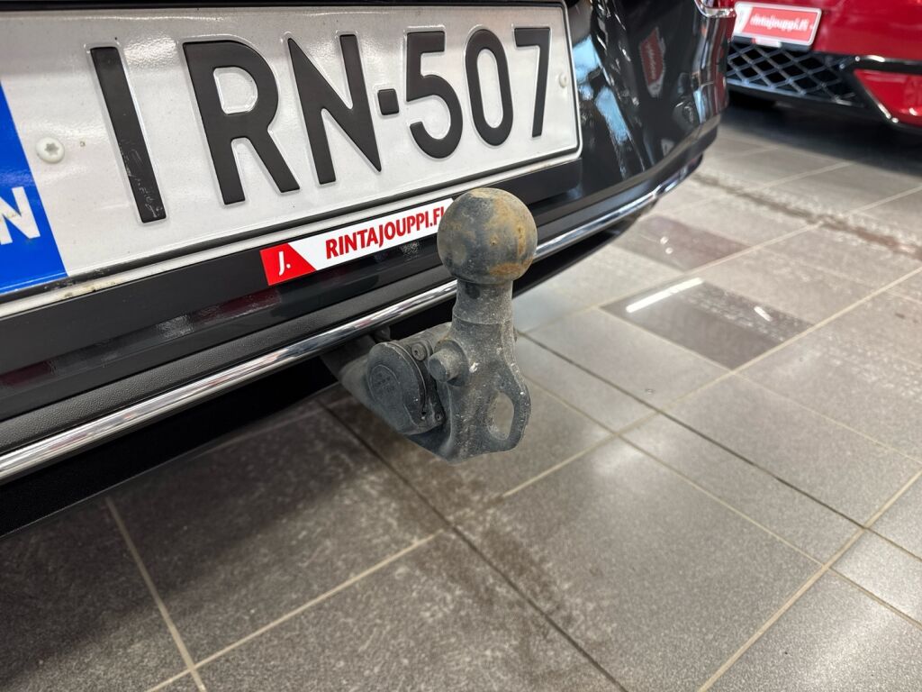 Volkswagen Golf 2021 Harmaa