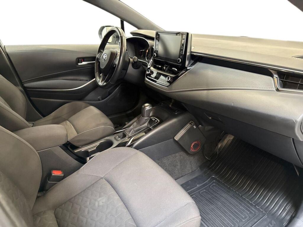 Toyota Corolla 2021 Valkoinen