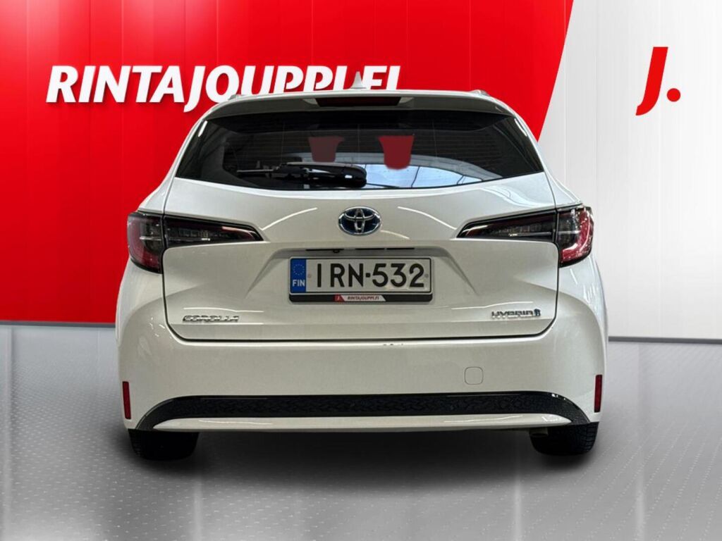 Toyota Corolla 2021 Valkoinen