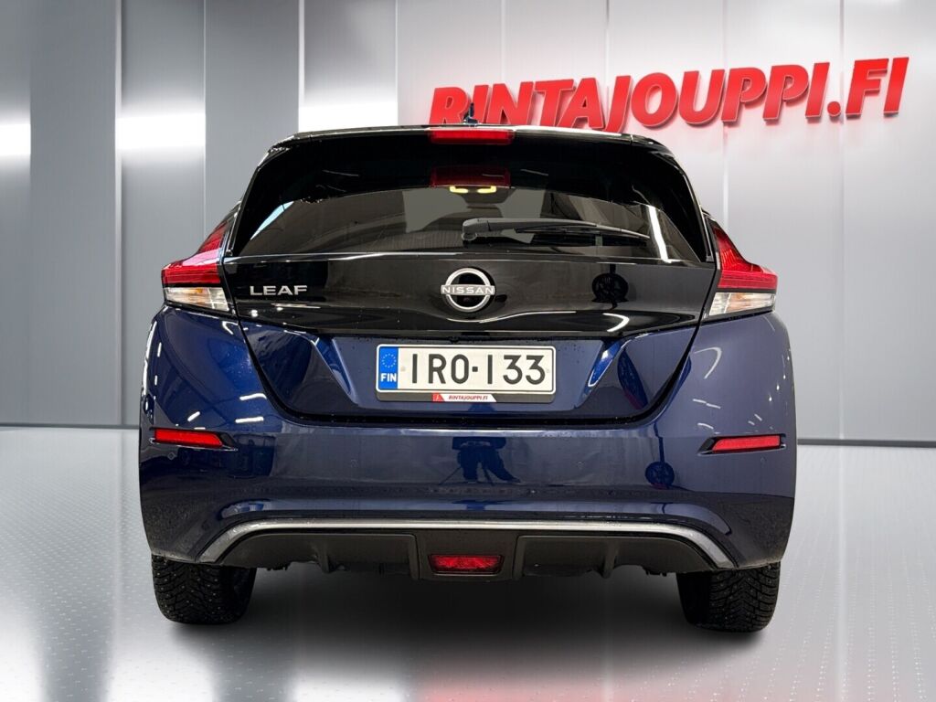 Nissan Leaf 2023 Sininen