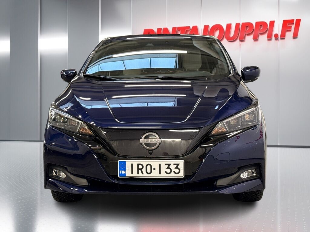 Nissan Leaf 2023 Sininen