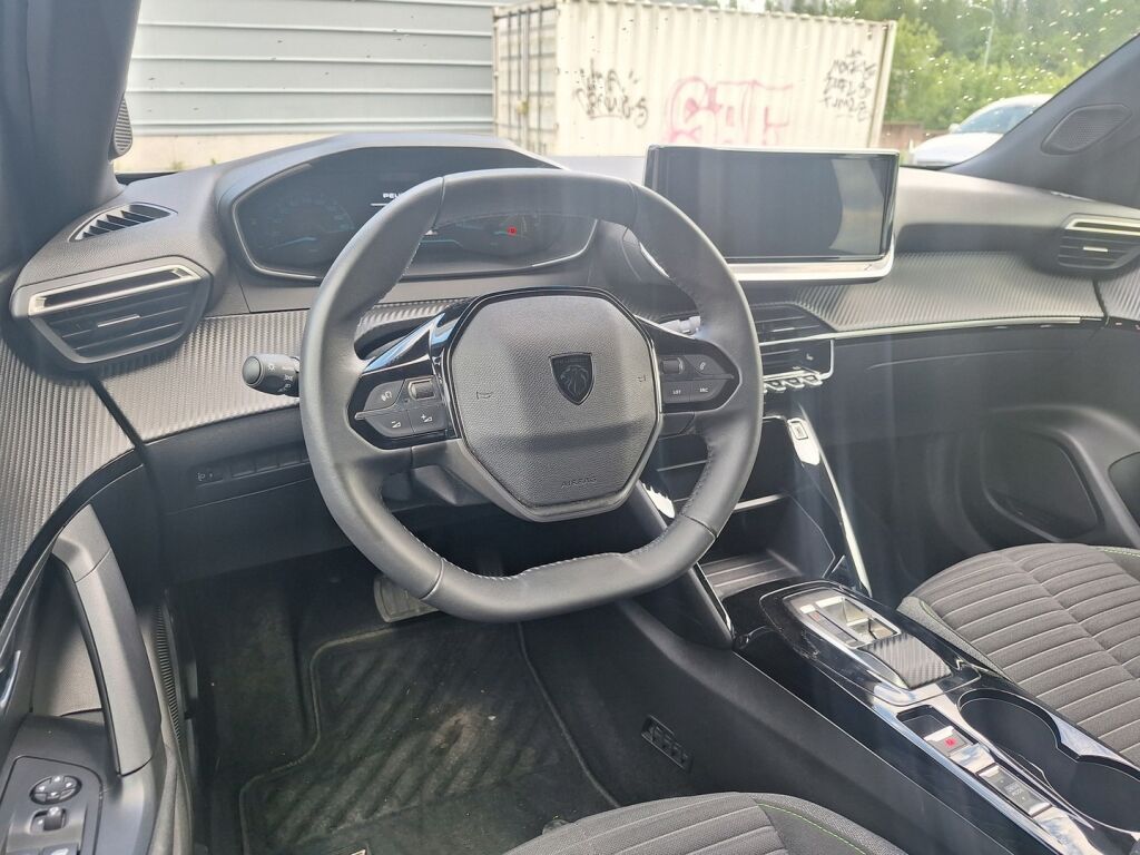 Peugeot e-2008 2024 Harmaa