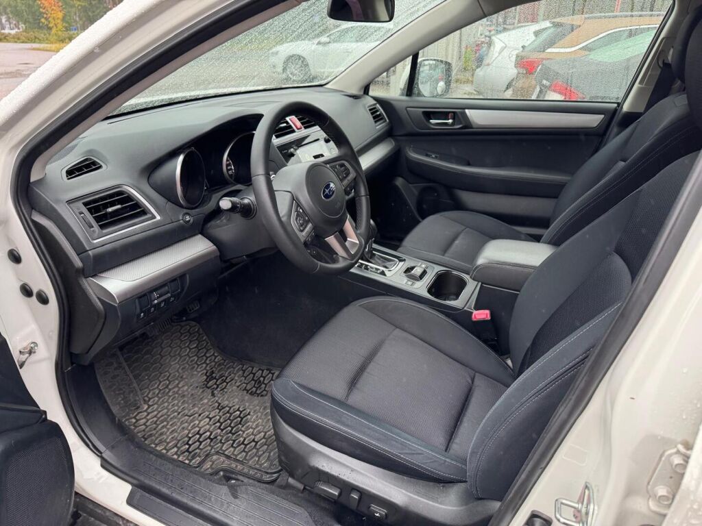 Subaru Outback 2016 Valkoinen