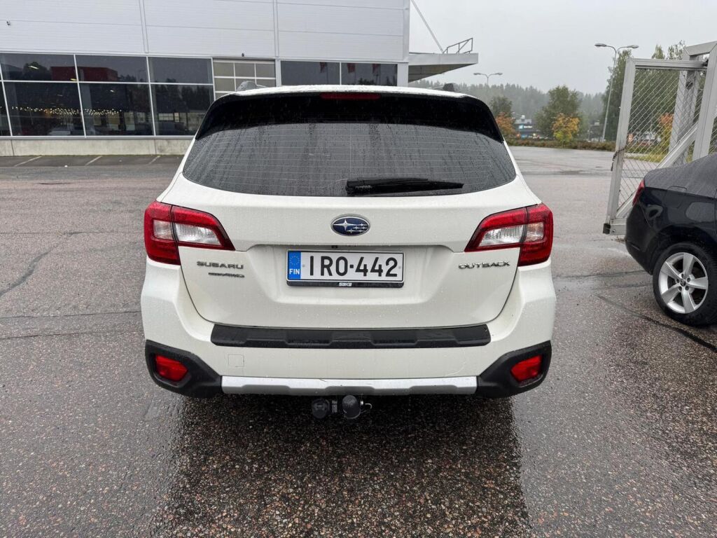Subaru Outback 2016 Valkoinen