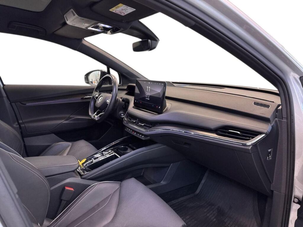 Skoda Enyaq 2023 Harmaa