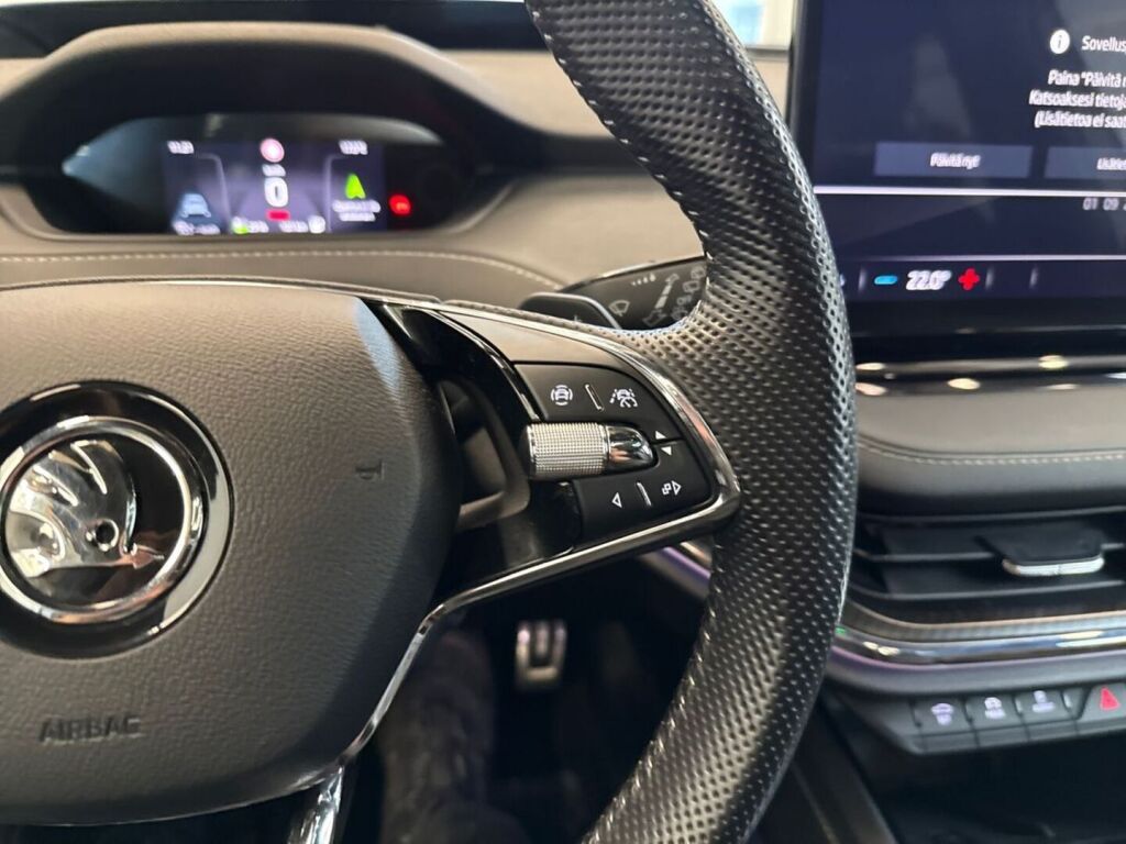Skoda Enyaq 2023 Harmaa