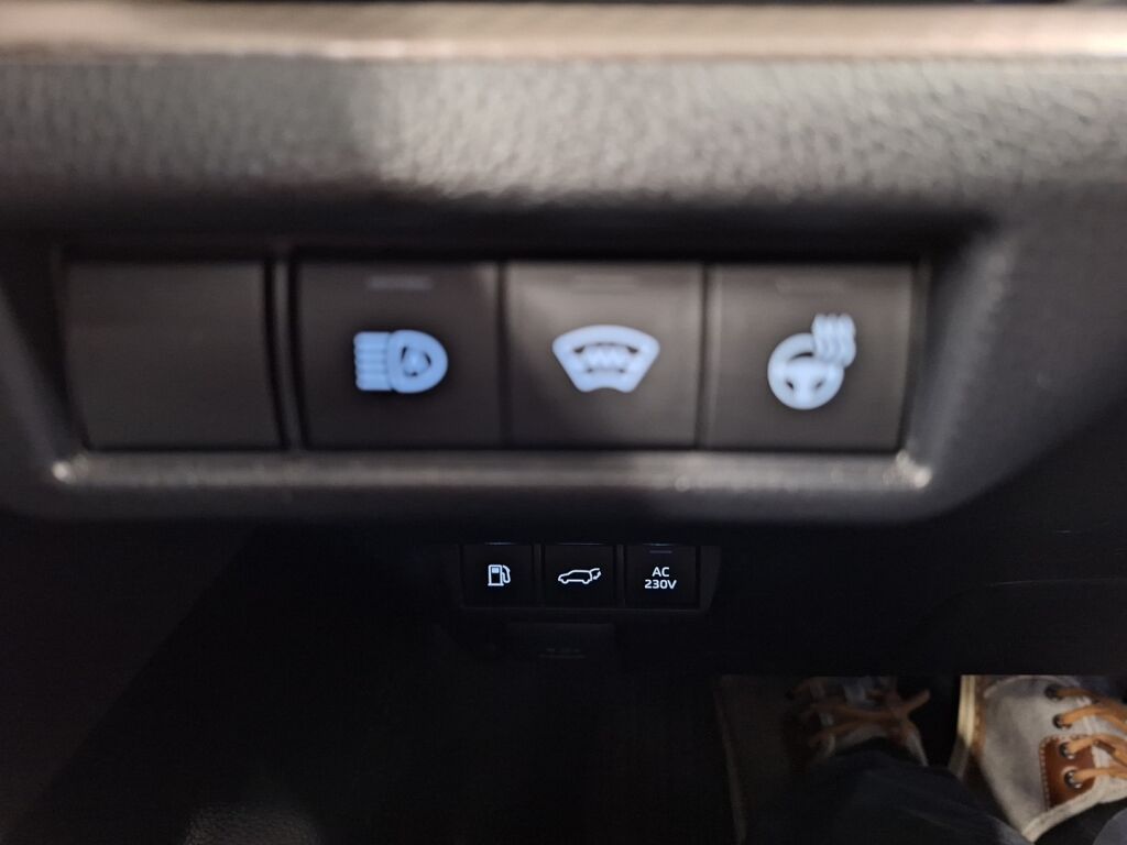 Toyota Prius 2023 Musta