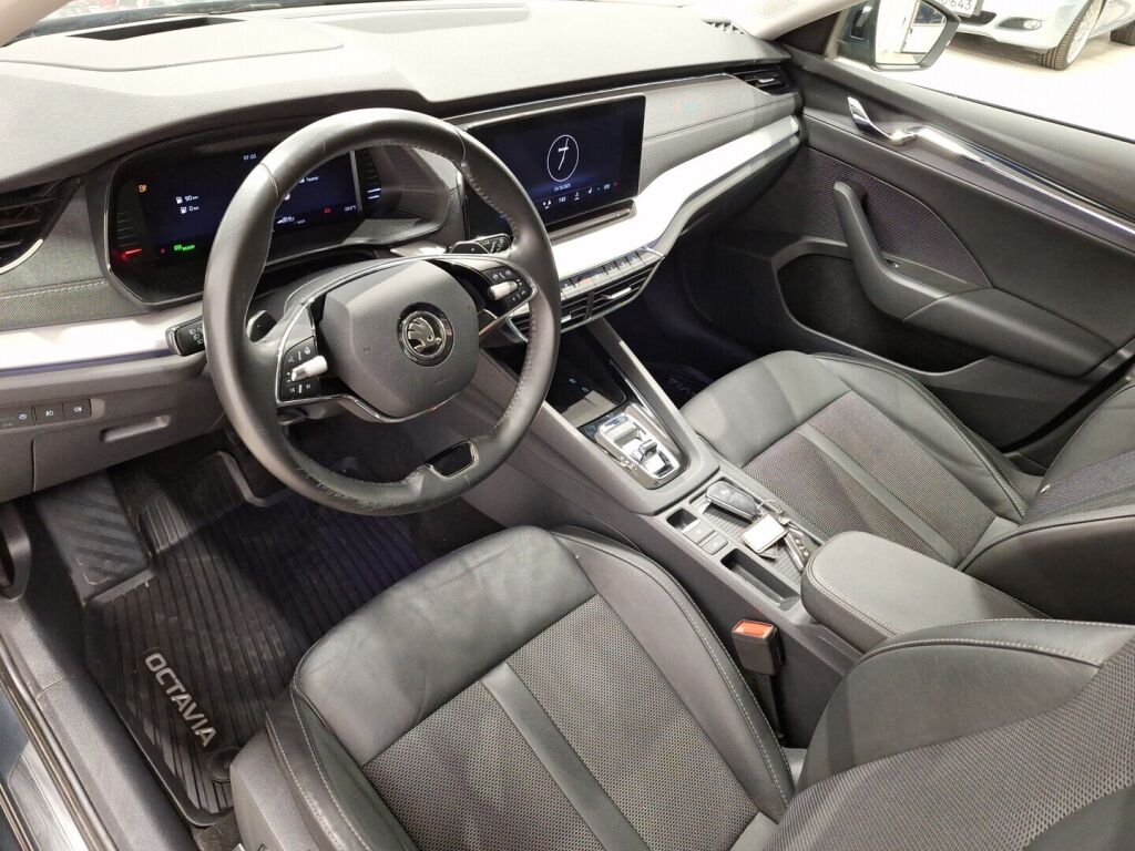 Skoda Octavia 2021 Harmaa
