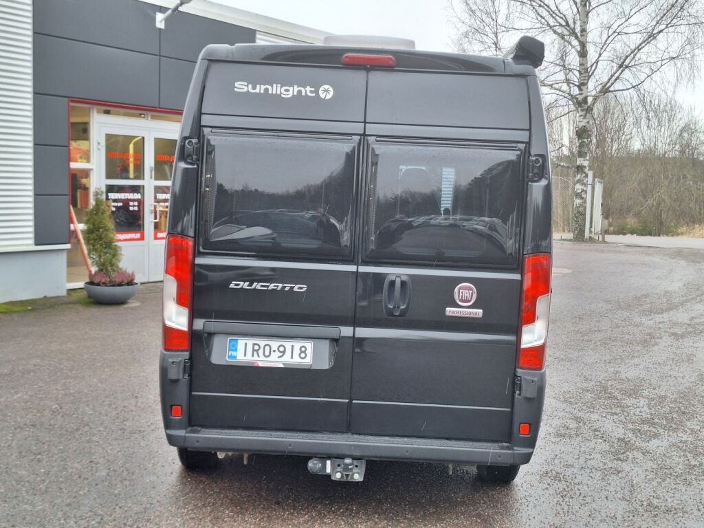 Sunlight Cliff VAN 540 2023 Musta