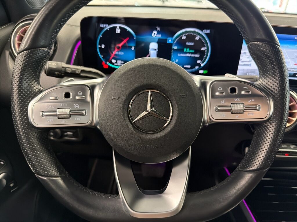 Mercedes-Benz EQB 2022 Valkoinen