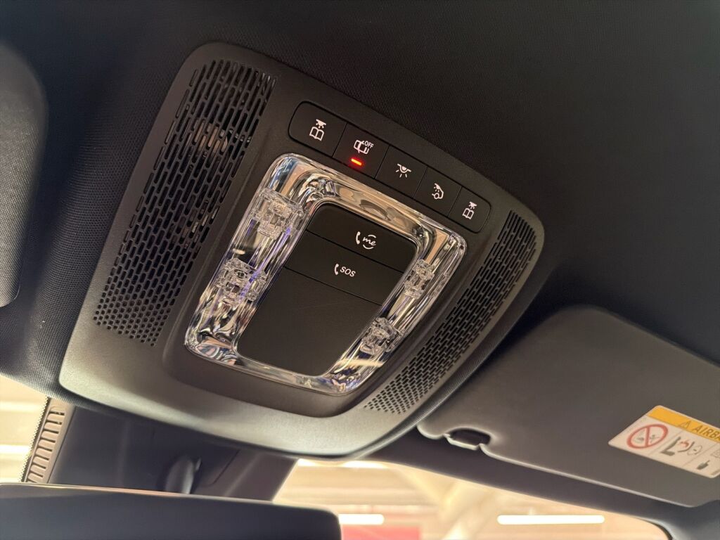 Mercedes-Benz EQB 2022 Valkoinen