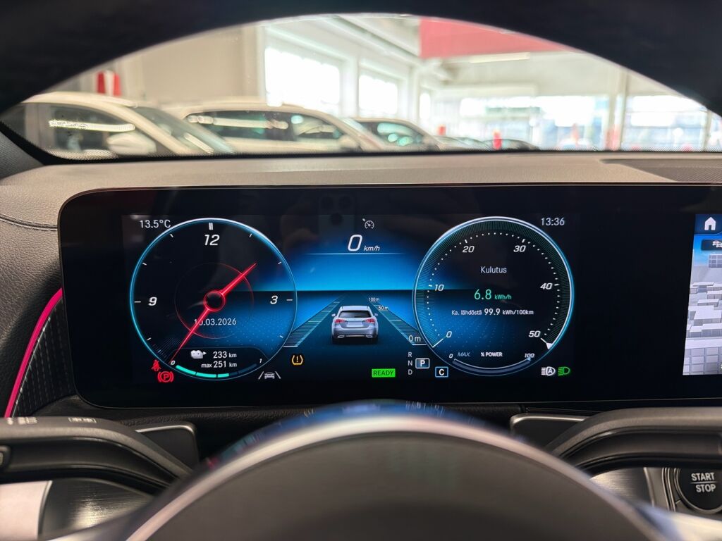 Mercedes-Benz EQB 2022 Valkoinen