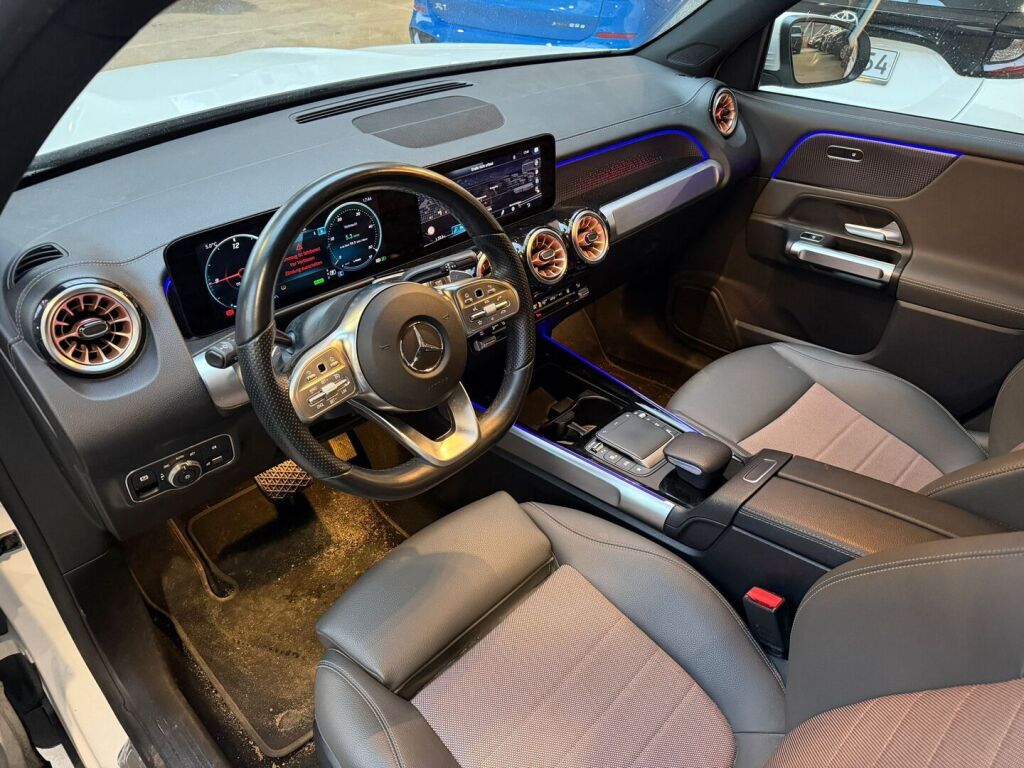 Mercedes-Benz EQB 2022 Valkoinen