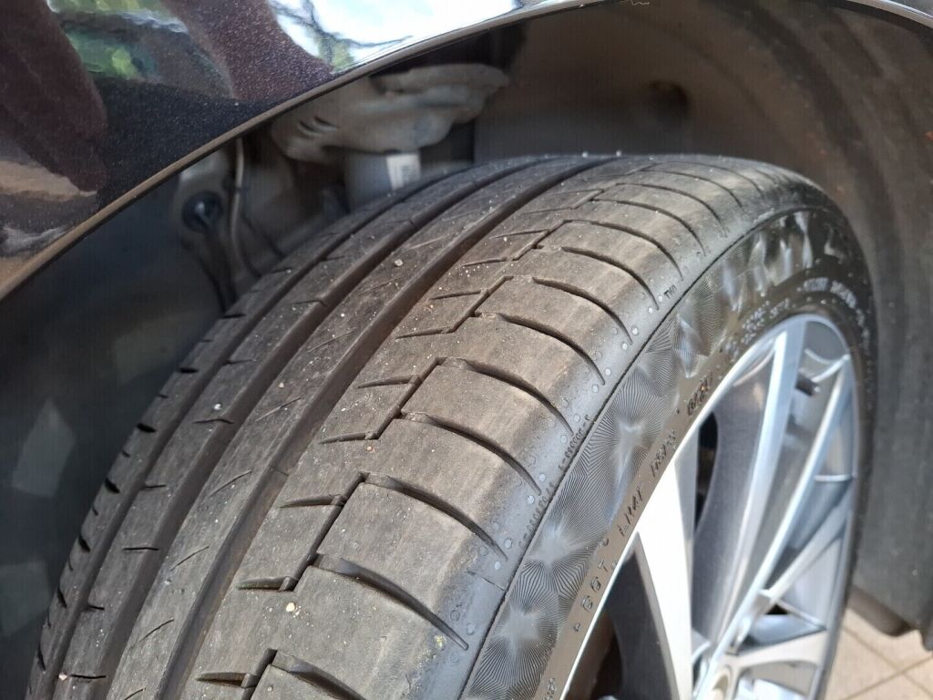 Skoda Octavia 2021 Musta