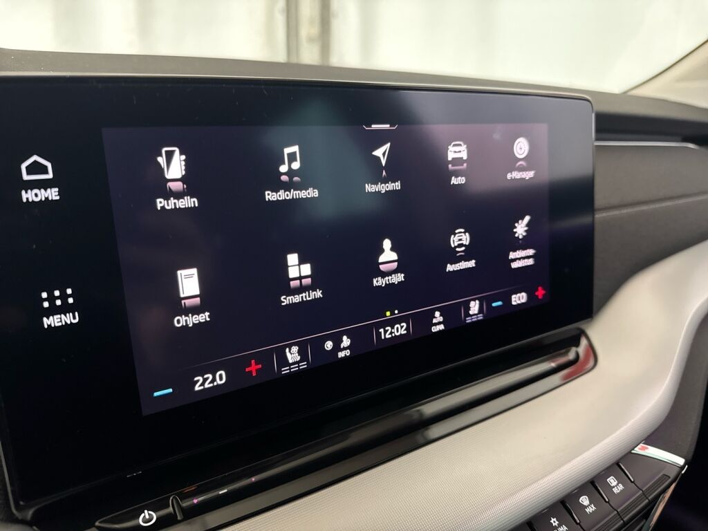 Skoda Octavia 2021 Musta