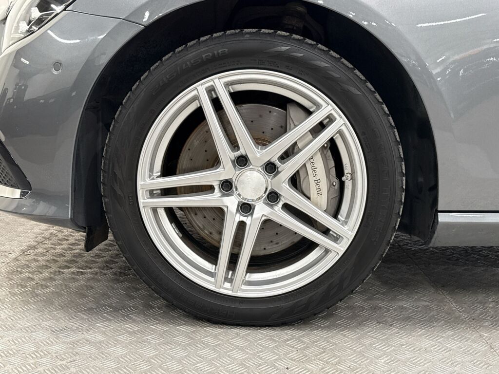 Mercedes-Benz E 2021 Harmaa