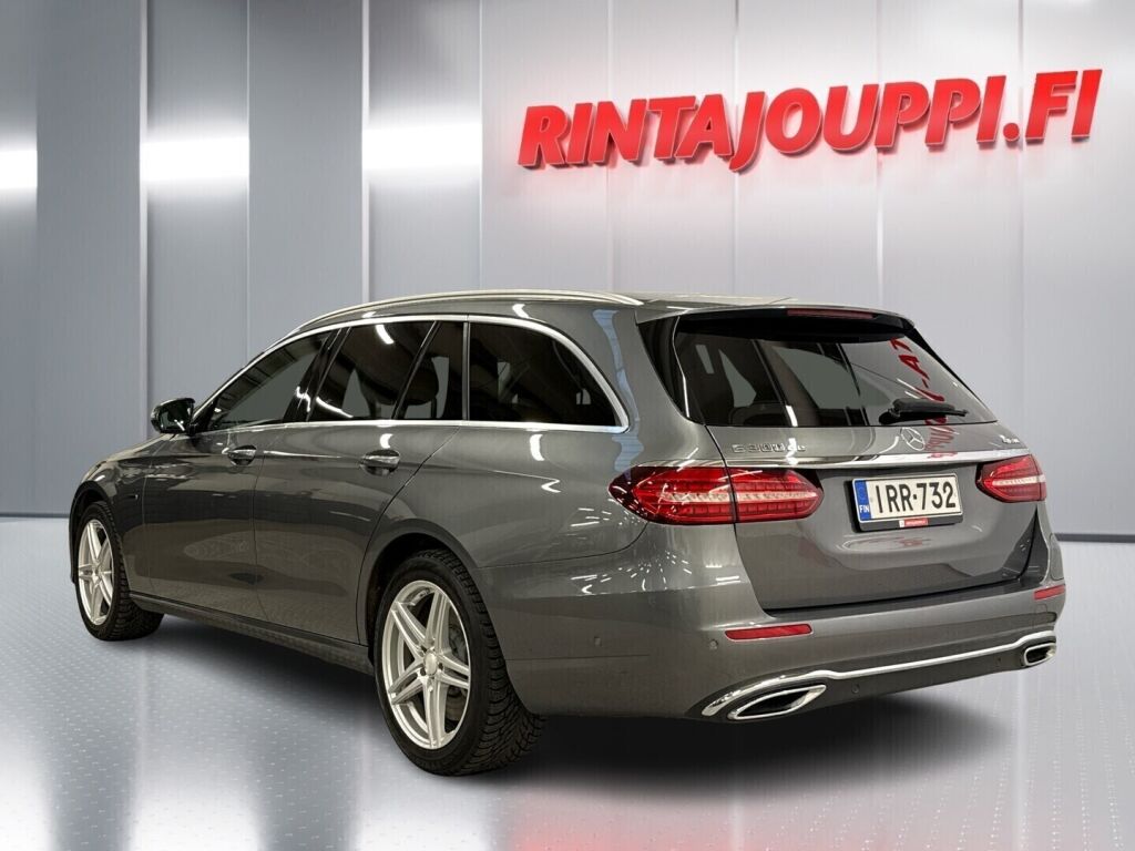 Mercedes-Benz E 2021 Harmaa