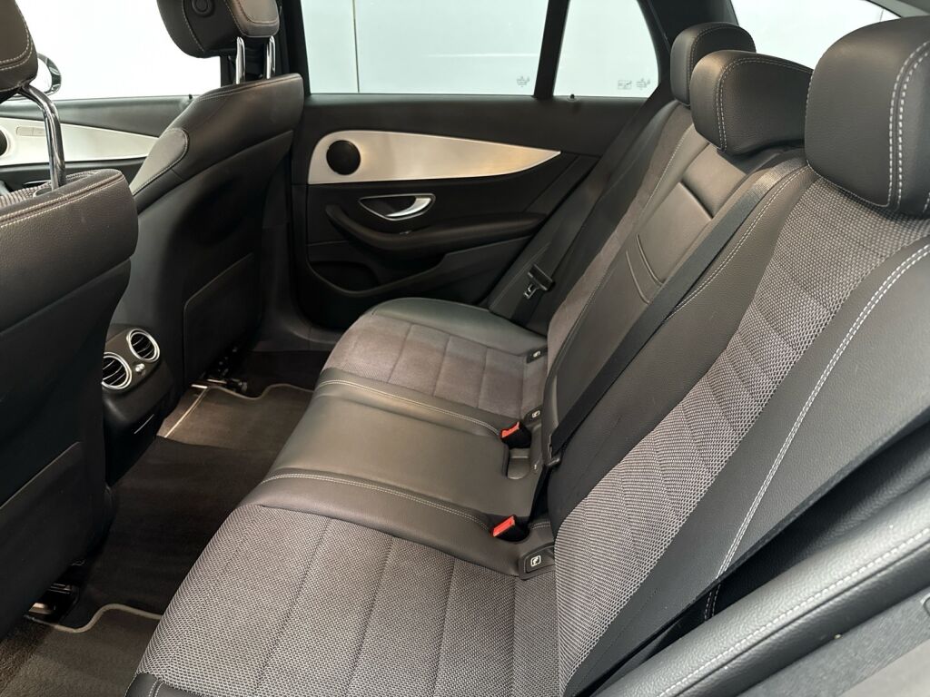 Mercedes-Benz E 2021 Harmaa