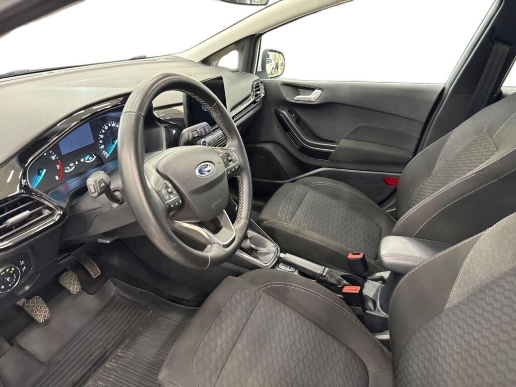 Ford Fiesta 2022 Valkoinen