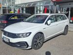 Volkswagen Passat 2020 Valkoinen