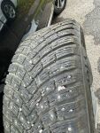 Volvo XC60 2022 Musta