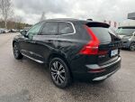 Volvo XC60 2022 Musta