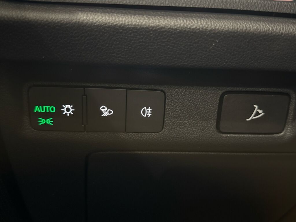 Skoda Enyaq 2024 Musta