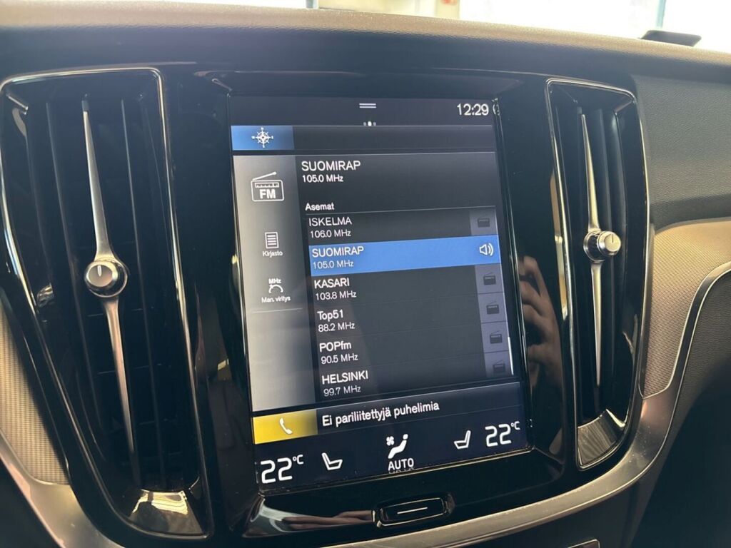 Volvo V60 2020 Harmaa