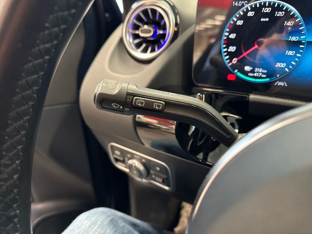 Mercedes-Benz EQA 2023 Sininen