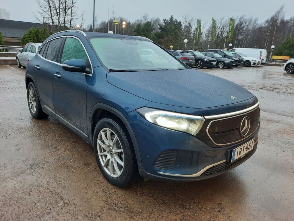 Mercedes-Benz EQA 2023 Sininen