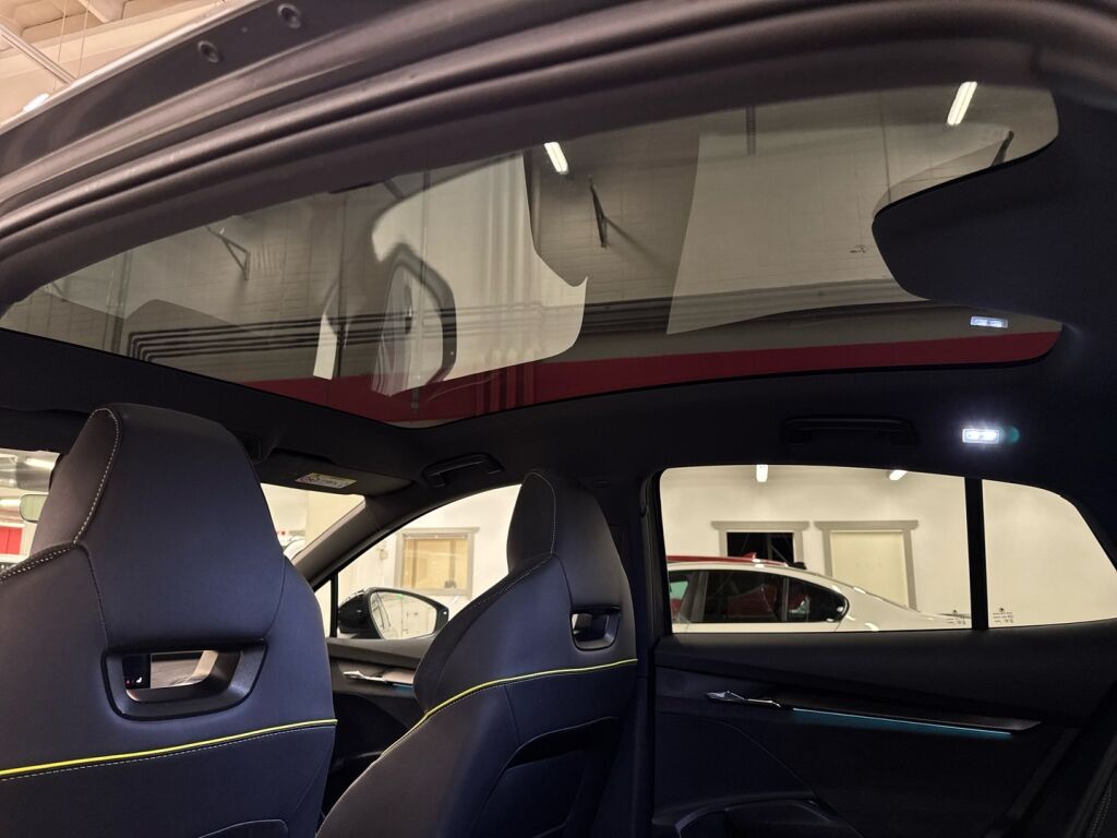 Skoda Enyaq 2022 Harmaa
