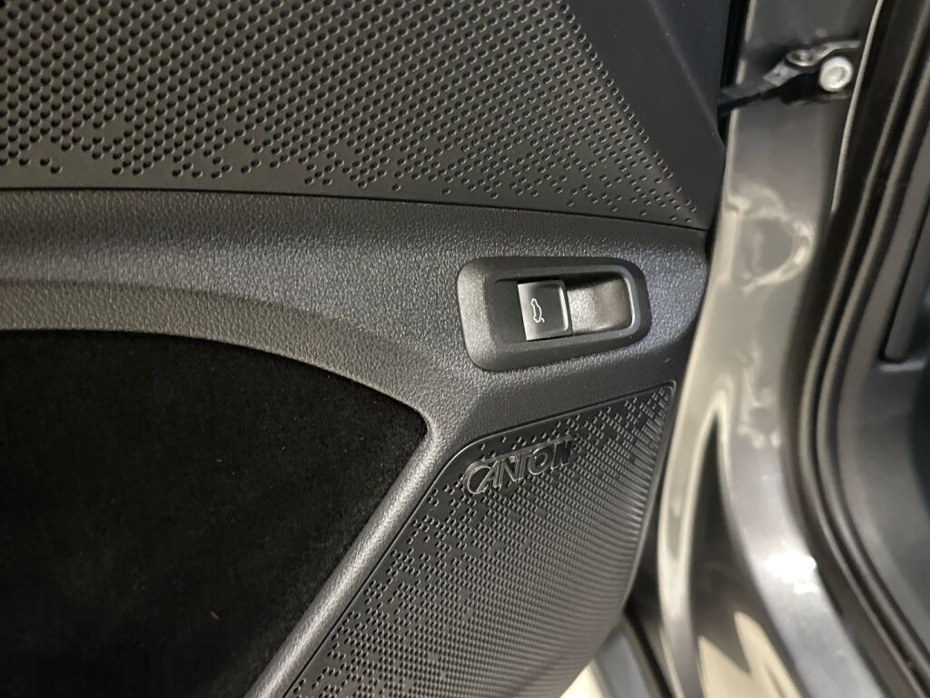 Skoda Enyaq 2022 Harmaa