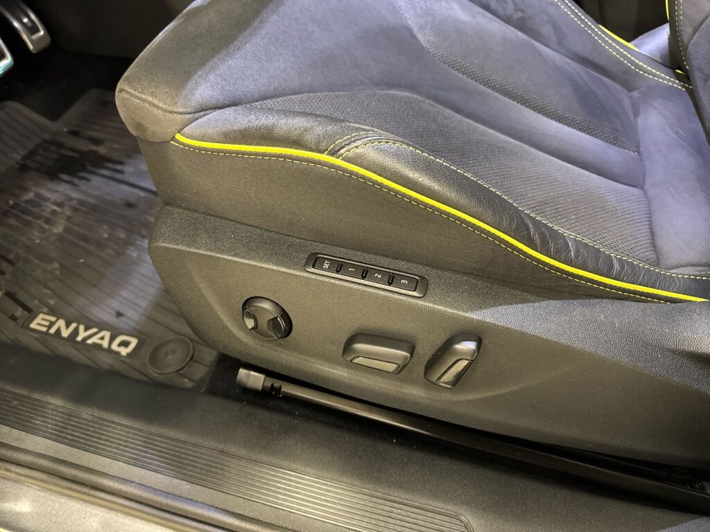 Skoda Enyaq 2022 Harmaa