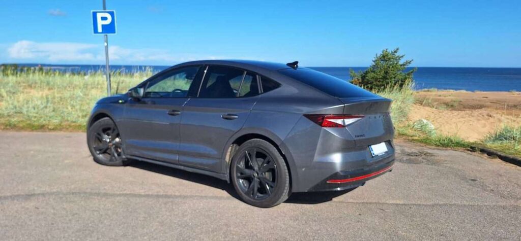 Skoda Enyaq 2022 Harmaa