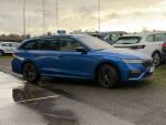 Skoda Octavia 2024 Sininen