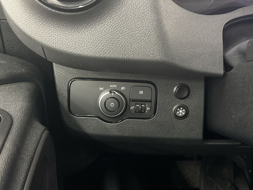 Mercedes-Benz Sprinter 2023 Valkoinen