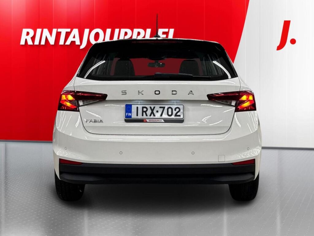 Skoda Fabia 2024 Valkoinen