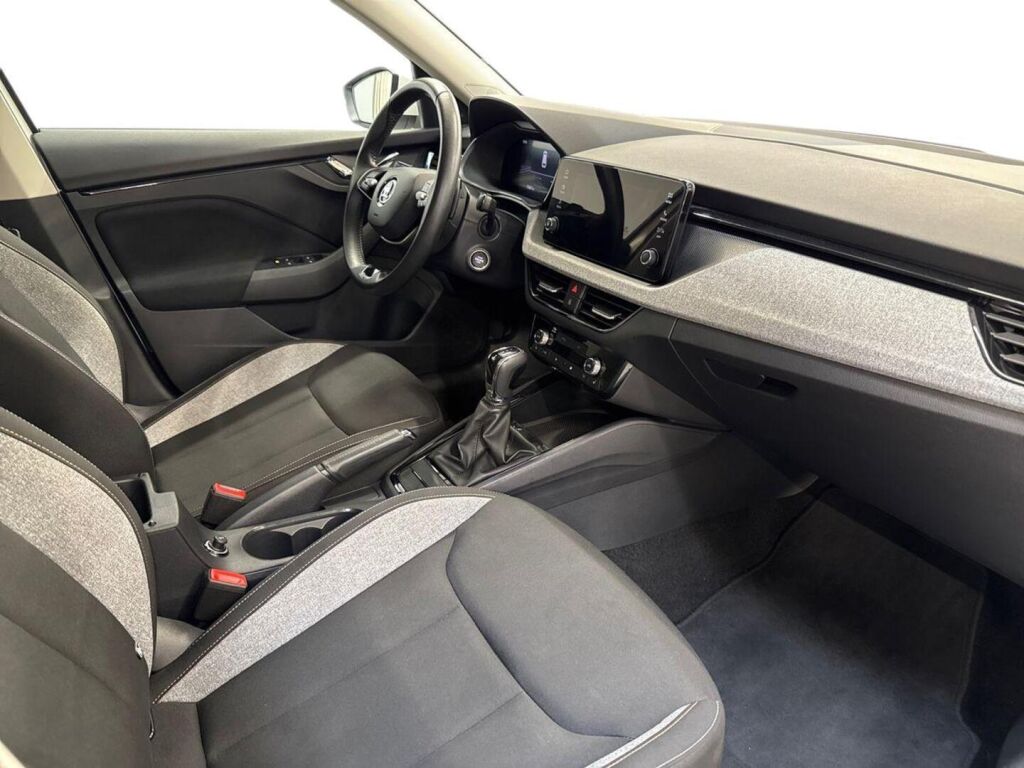 Skoda Kamiq 2024 Valkoinen