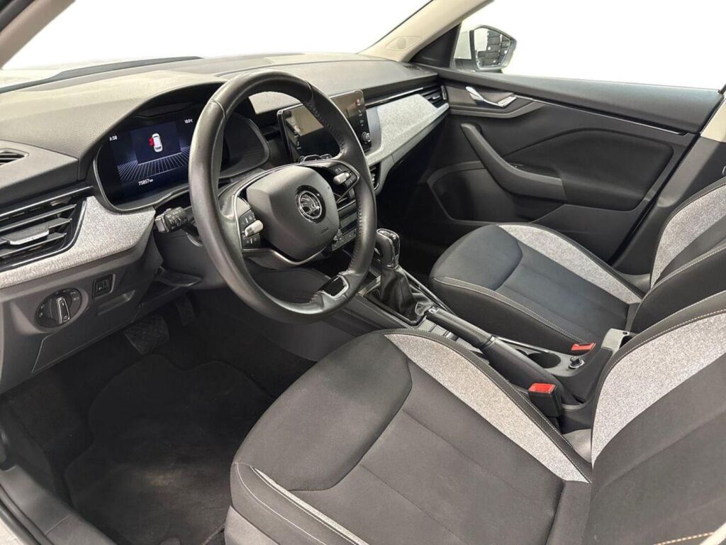 Skoda Kamiq 2024 Valkoinen