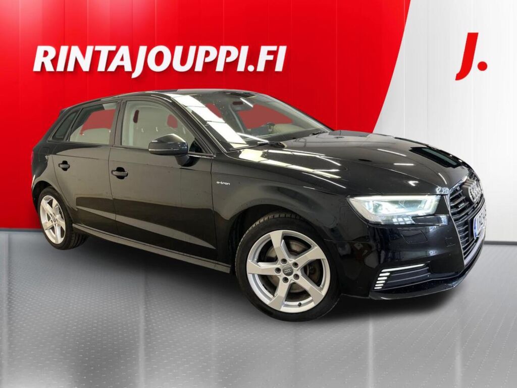 Audi A3 2017 Musta