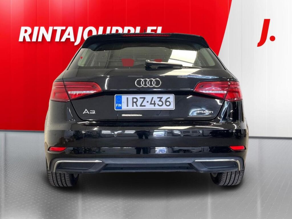 Audi A3 2017 Musta