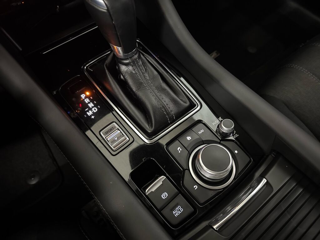 Mazda Mazda6 2020 Punainen