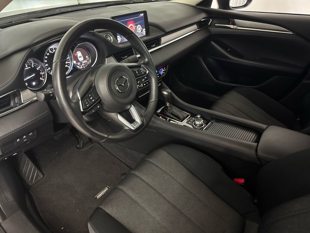 Mazda Mazda6 2020 Punainen