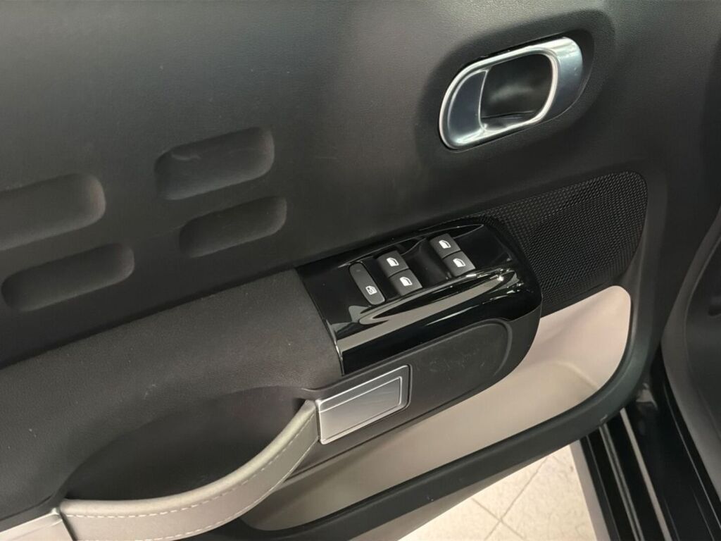 Citroen C3 2020 Musta