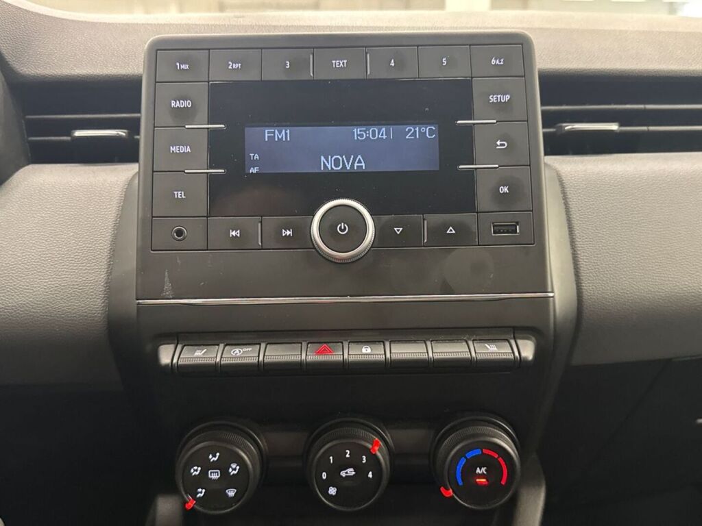 Renault Clio 2020 Valkoinen