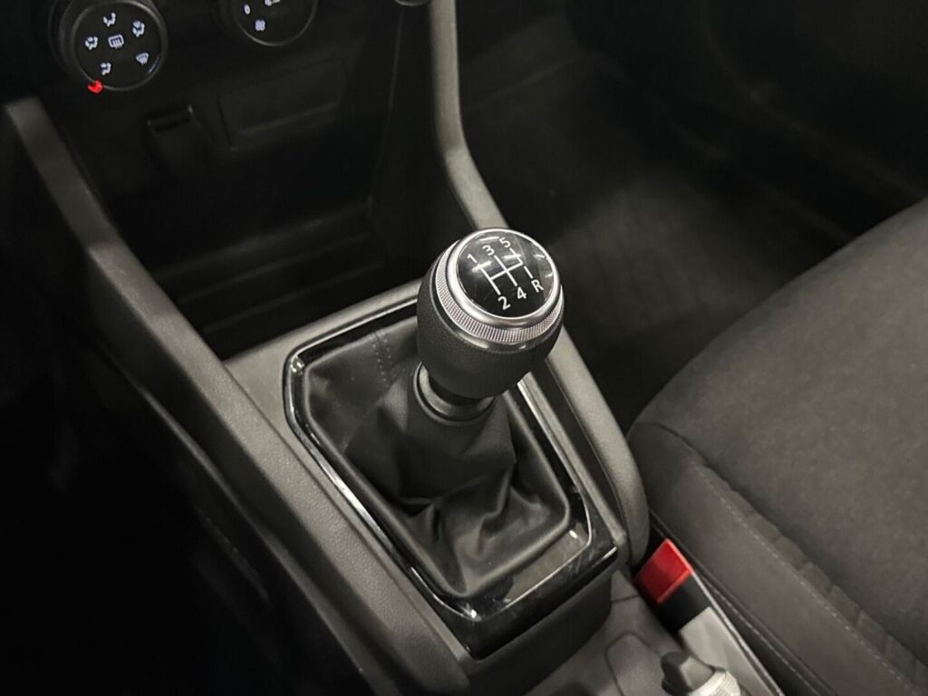 Renault Clio 2020 Valkoinen