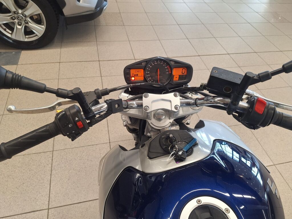 Suzuki GSR 2006 Sininen