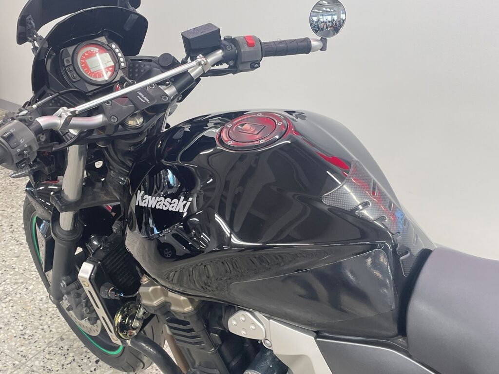 Kawasaki Z 2006 JS UK 250