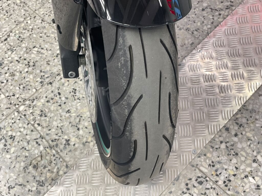 Kawasaki Z 2006 JS UK 250